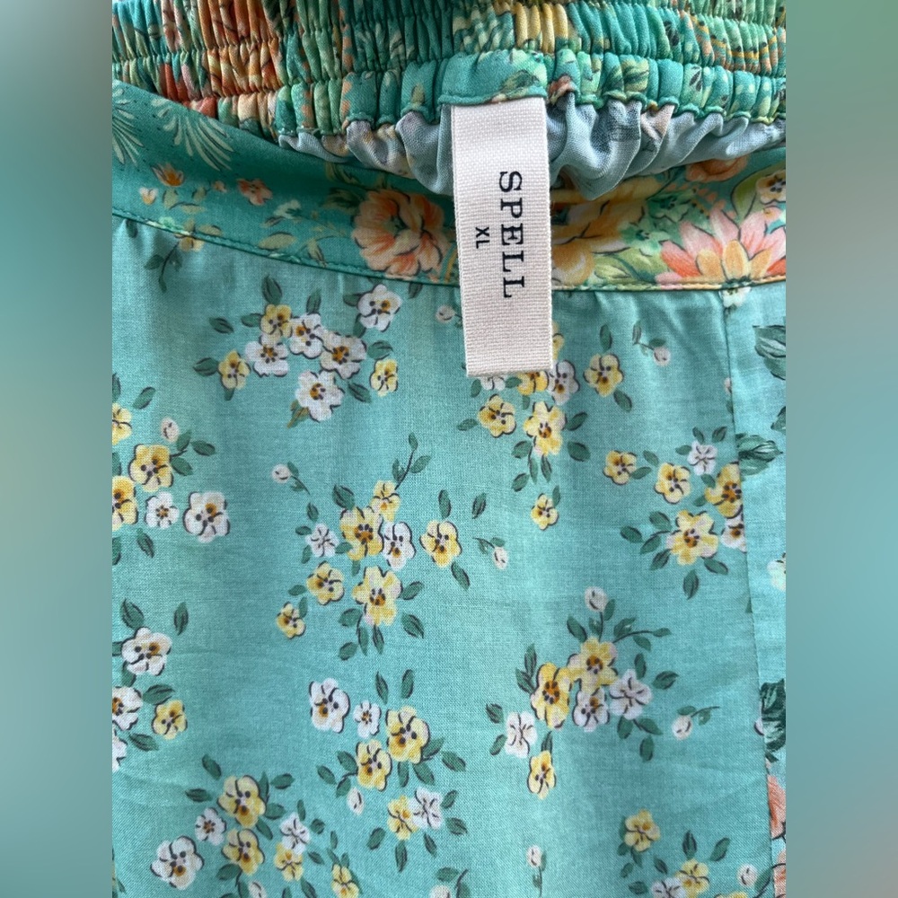 Spell Melody frill shorts size XL - Picture 15 of 17
